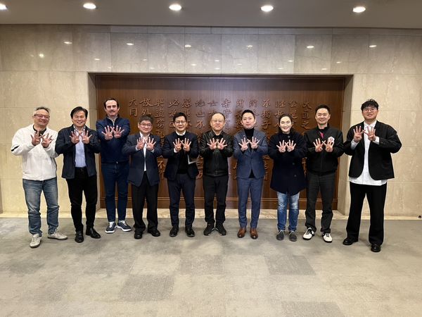 过专业团队